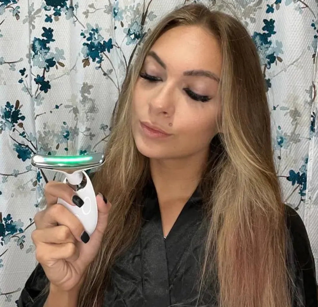 Lumière Pro Red Light Skin Rejuvenation Wand
